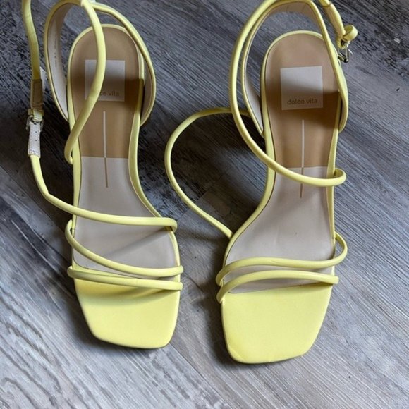 Dolce Vita Shoes - Dolce Vita Nico Sandal 8.5 Neon